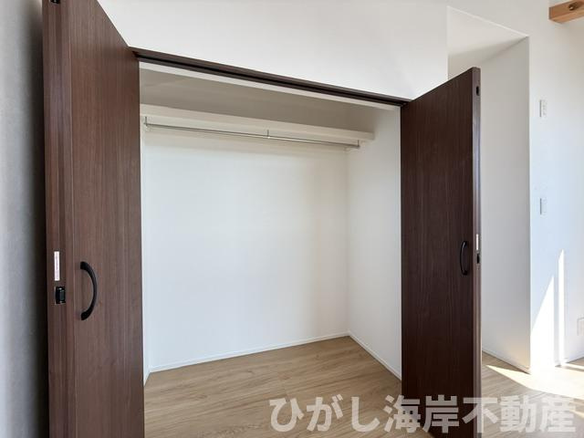 茅ヶ崎市南湖5丁目　新築戸建　全2棟の収納|各居室　収納スペース付き