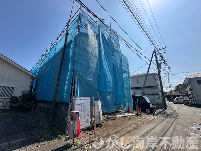 茅ヶ崎市南湖5丁目　新築戸建　全2棟の外観|3月28日撮影　建築中　現地外観