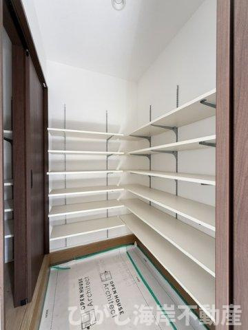 茅ヶ崎市南湖5丁目　新築戸建　全2棟の設備|シューズインクローク