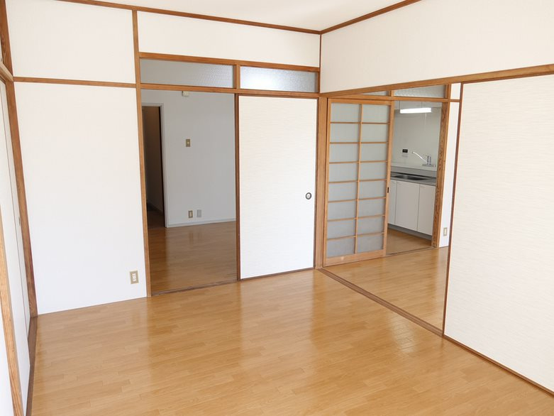 山本ビルの洋室|きれいな洋室です※同タイプのお部屋になります。