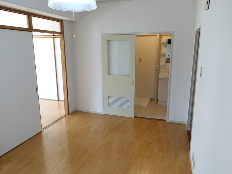 山本ビルの内装|内装は落ち着いています※同タイプのお部屋になります。