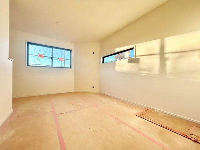 墨田区墨田5丁目　新築戸建　全2棟の洋室|2025.12.04撮影

現地ご見学希望・資料請求などお気軽にお問い合わせ下さい！
03-5990-5201