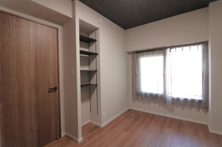 【洋室】 | 三国ハイツ