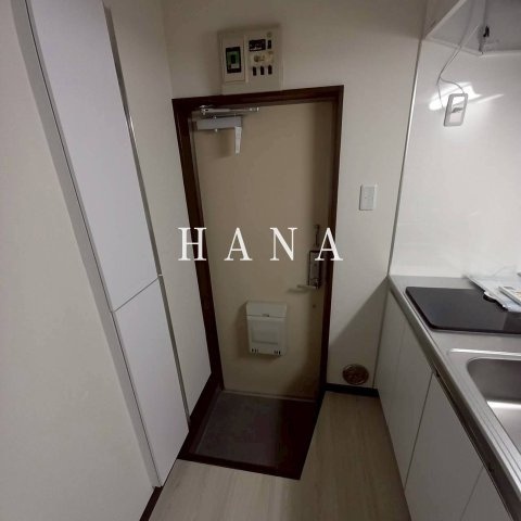 ロックフィールド末広の玄関