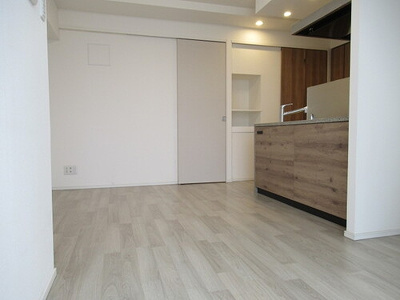 【居間・リビング】 | ベルジェンド三鷹ラ・ヴィエ | 洋室