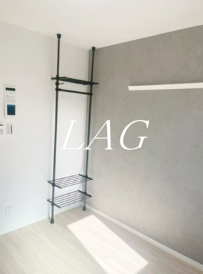 【居間・リビング】 | パラディーゾ戸田 | 洋室のお部屋です。