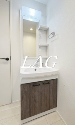 【洗面所】 | ソルナクレイシア荏原町 | 独立洗面台です。