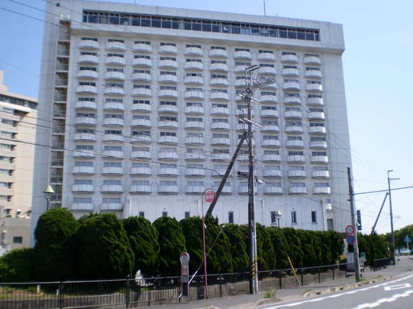 琵琶湖プラザ
