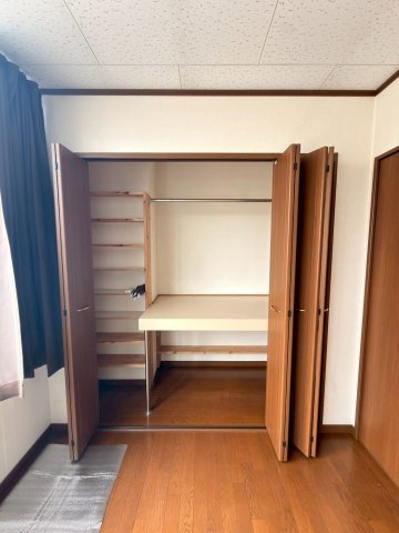 永野ビルの収納