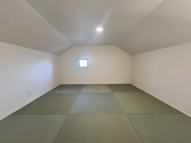 秘密基地どころか憩いの場所に！畳ロフトがGOOD！な【泉区上飯田町新築戸建】のその他|畳のロフトです