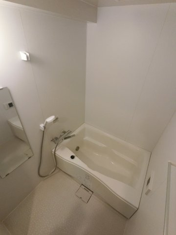 セザン新町の浴室