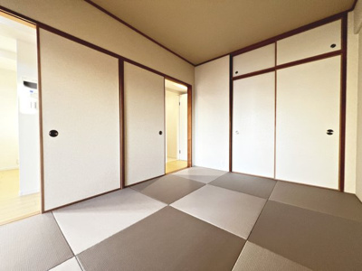 【和室】 | ディオ・フェルティ白鷺 | 和室はリビングに隣接してますので、繋げると広々お使い頂けますよ！来客時にも嬉しいですね！