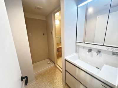 【洗面所】 | ディオ・フェルティ白鷺 | 洗面台新調してます♪綺麗な洗面台で毎日の身支度もたのしくなりますね！