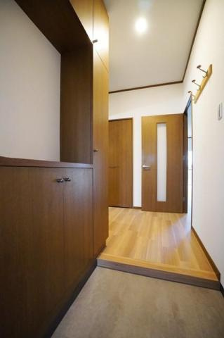 【玄関】 | 仲介手数料０円！HPに初期費用掲載！「プライスホーム」で検索！L-PLACE KAIZUKA