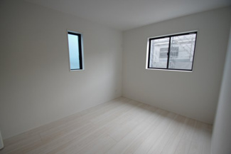 【洋室】 | 【仲介手数料無料！！】稲城市若葉台１丁目　新築戸建て（全4棟）4号棟　5349万円