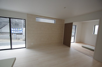 【居間・リビング】 | 【仲介手数料無料！！】稲城市若葉台１丁目　新築戸建て（全4棟）4号棟　5349万円