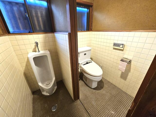 瑞浪市松ヶ瀬町4丁目中古戸建のトイレ|トイレ