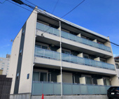 リブリ・T.Tの画像