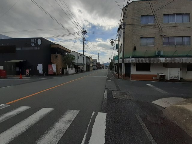 宇土市本町３丁目の売地の周辺|前面道路