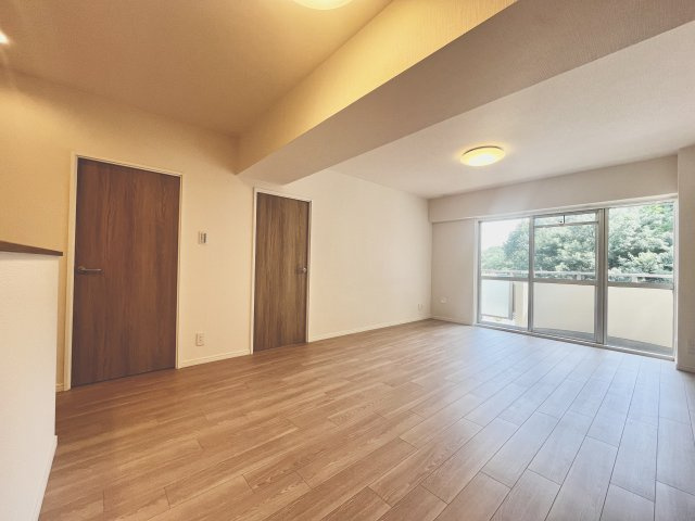 シーアイマンション第2甲陽園の居間・リビング|リビングダイニング