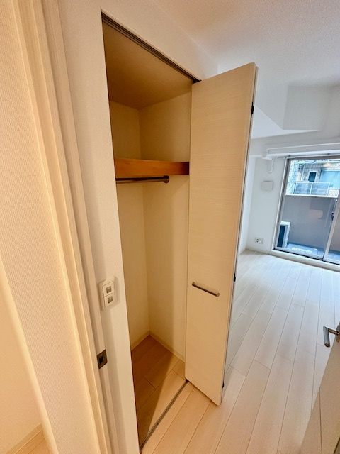 プレサンス堺筋本町フィリアの収納|他号室参考写真