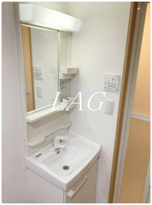 【洗面所】 | ルヴァンヴェール | 独立洗面台です。