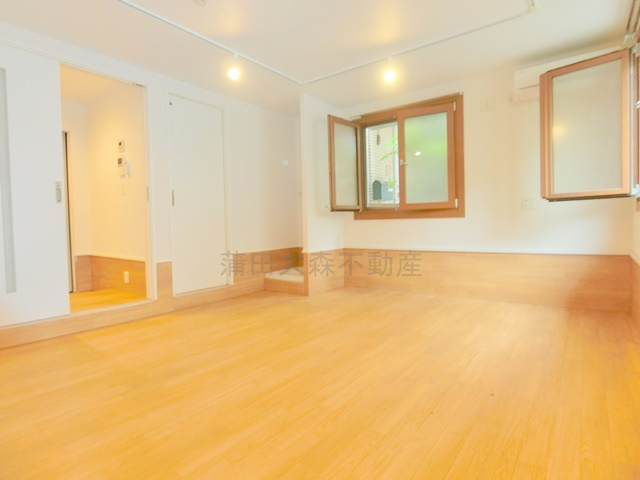 フェリシテ大田区中央の居間・リビング