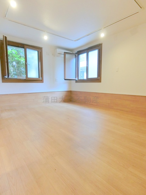 フェリシテ大田区中央の居間・リビング