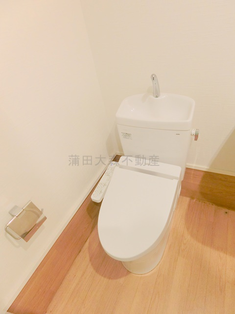 フェリシテ大田区中央のトイレ|温水洗浄便座付きのトイレ　