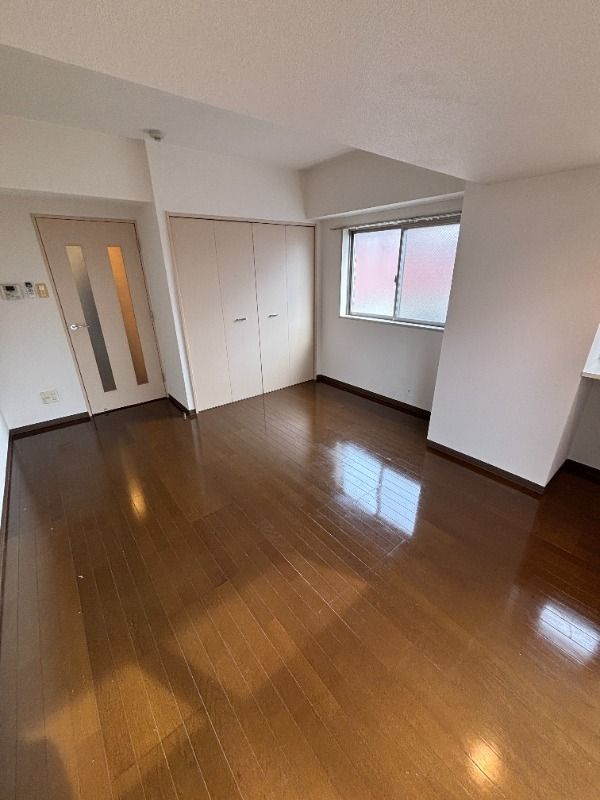 エトワール西葛西Ⅱ(E-204)の居間・リビング