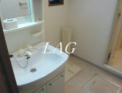 【洗面所】 | ローズガーデン | 洗面台です。