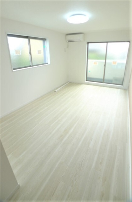 リベルタ3の居間・リビング