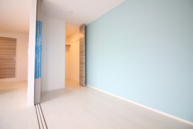 DICEの寝室|クローゼット付の洋室です☆