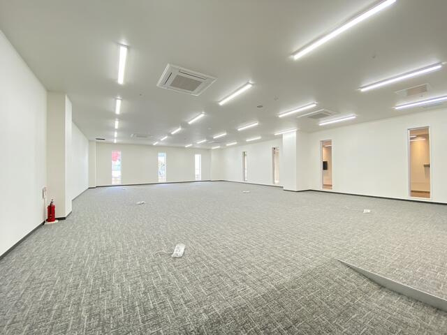 ＣＯＣＯＬＡ　ＡＶＥＮＵＥ