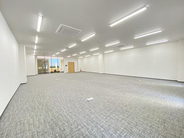 ＣＯＣＯＬＡ　ＡＶＥＮＵＥ