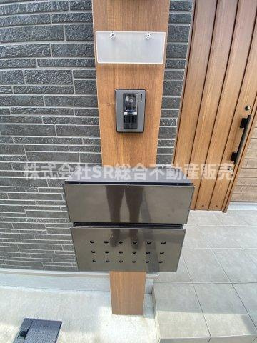 中石切町2丁目中古戸建の設備|モニター付きインターホンがあり女性やお子様にも安心です！