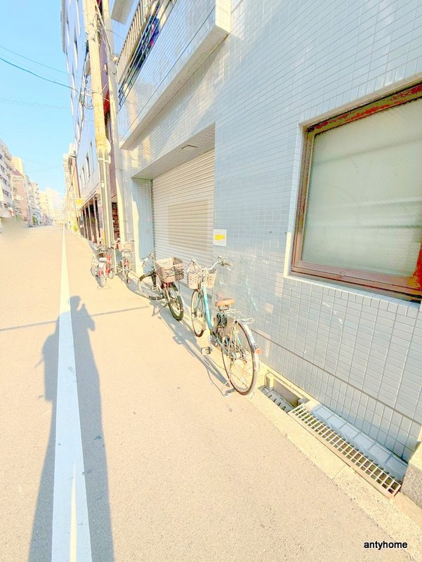 グレースカーサM　仲介手数料無料の駐車場