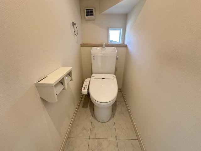 神戸市西区玉津町高津橋戸建のトイレ