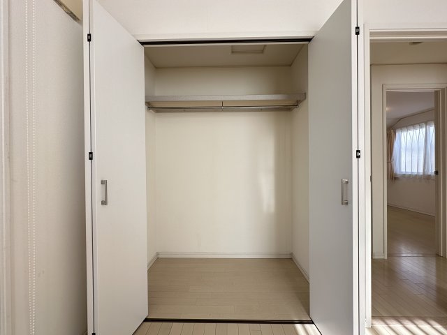 神戸市西区玉津町高津橋戸建の収納