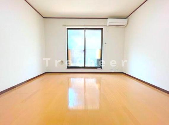 エスパーダ石神井公園壱番館の居間・リビング