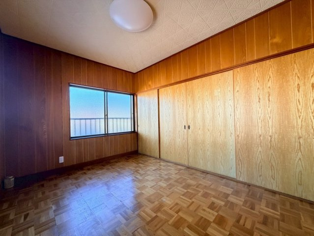 揖保郡太子町東南　中古戸建の洋室