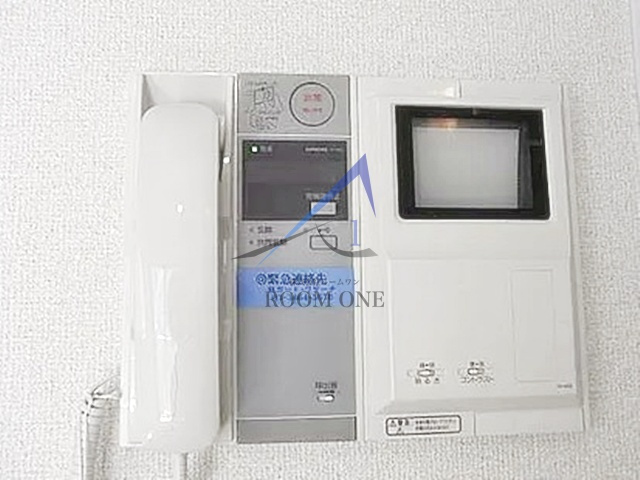 アルジオーネ池尻のセキュリティ|モニター付インターホンです。