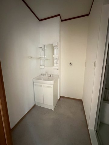 永野ビルの独立洗面台