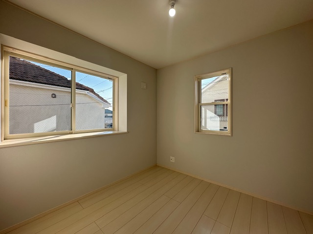 茅ヶ崎市松尾　中古戸建の洋室|5帖　洋室