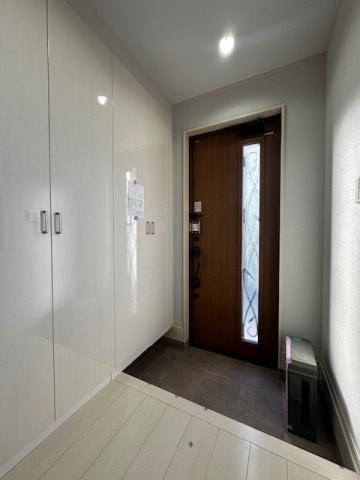 茅ヶ崎市松尾　中古戸建の玄関|玄関
