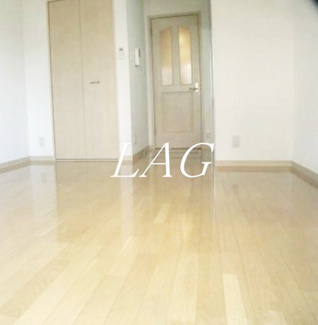 【居間・リビング】 | グランディユー | 洋室のお部屋です。