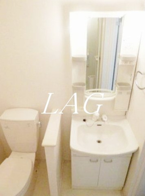 【洗面所】 | 代々木パークハイム | 洗面台です。