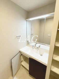 【洗面所】 | グランシエル川口 | 洗面台です。