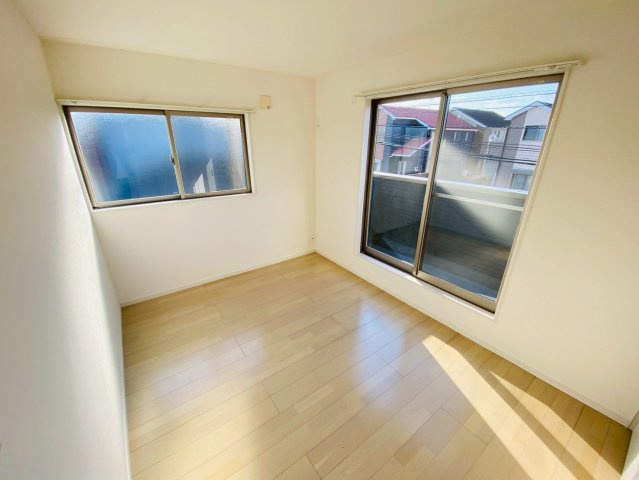 【居間・リビング】