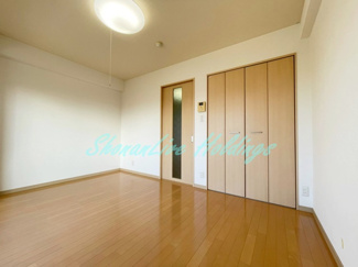 【寝室】 | 落ち着いて過ごせるお部屋です♪